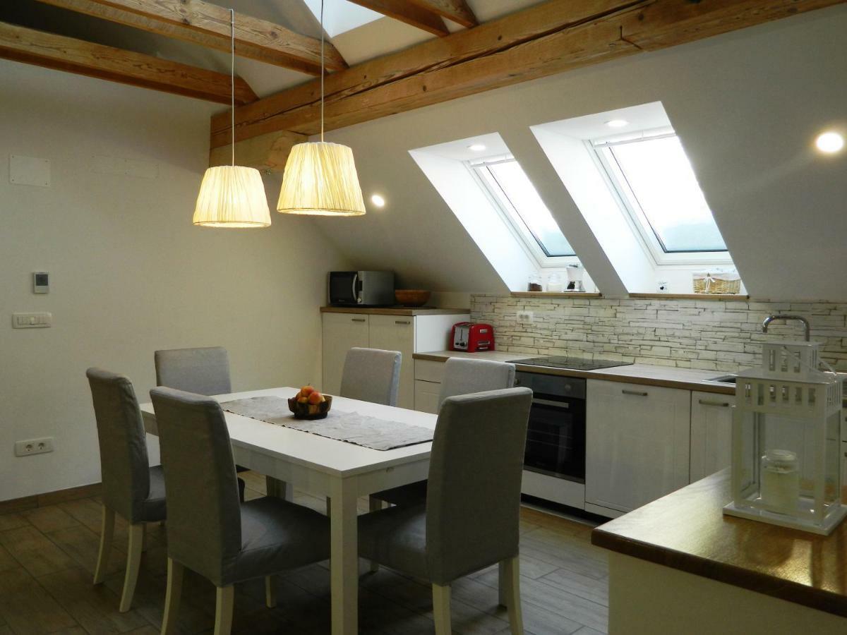 Domacija Loncnar- Apartment Bohinj Bagian luar foto