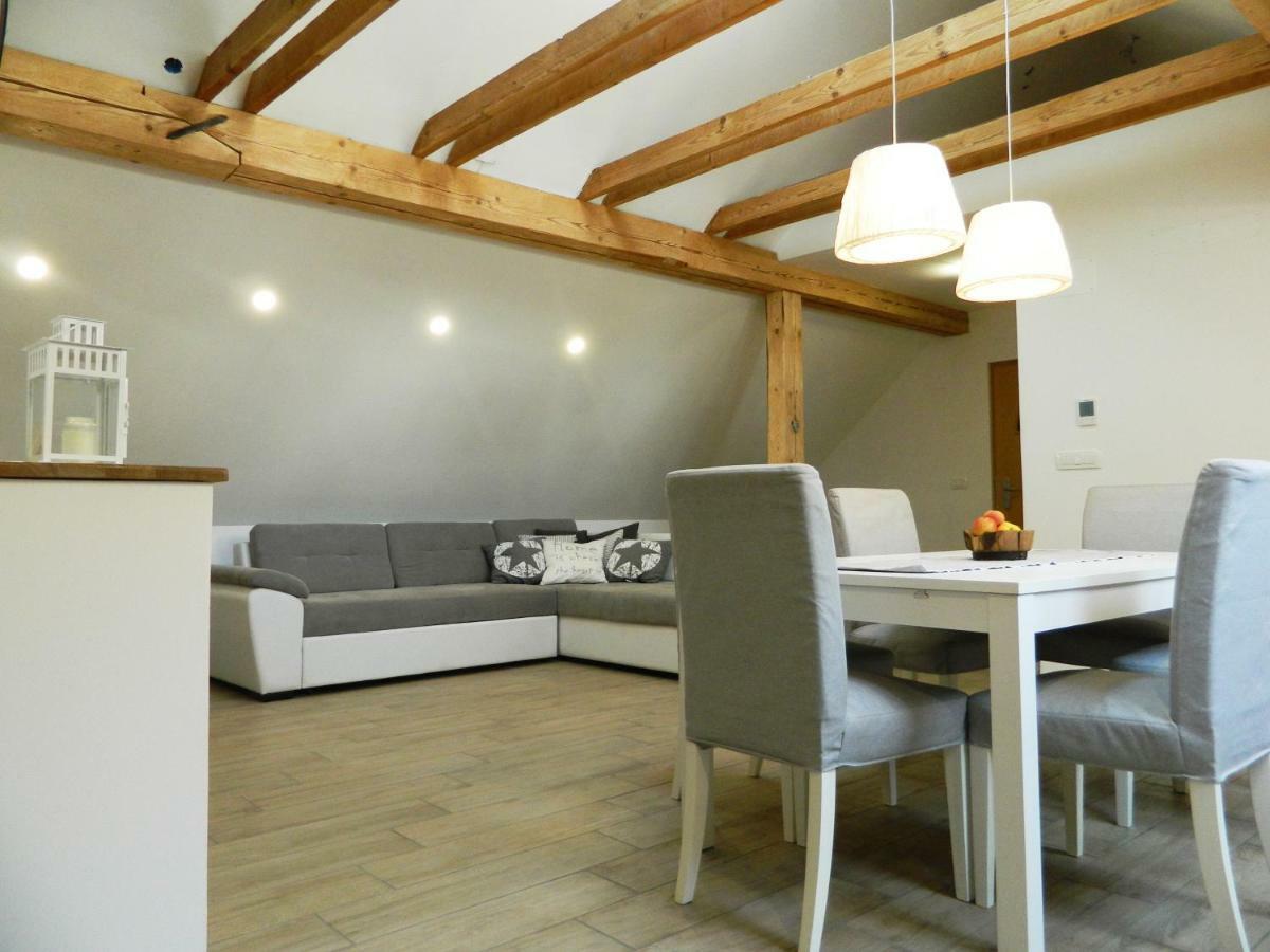 Domacija Loncnar- Apartment Bohinj Bagian luar foto