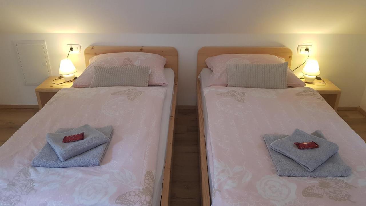 Domacija Loncnar- Apartment Bohinj Bagian luar foto